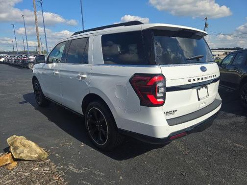 2022 Ford Expedition LIMITED