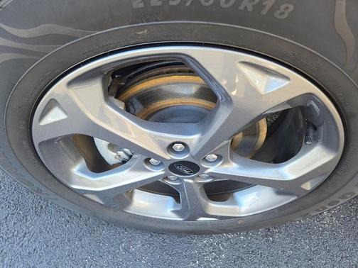 2024 Ford Escape ST-LINE