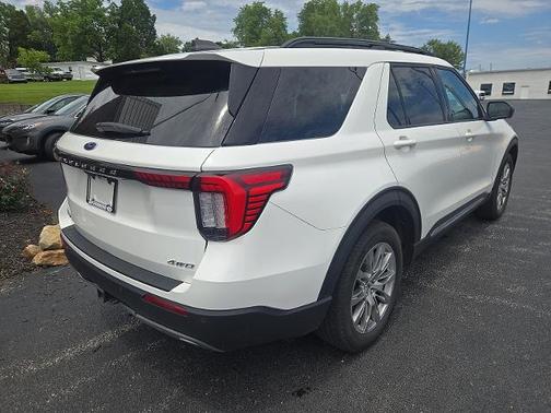 STAR WHITE MET TRI-COAT 2025 Ford Explorer ACTIVE