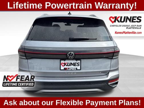 2025 Volkswagen Taos 1.5T SE