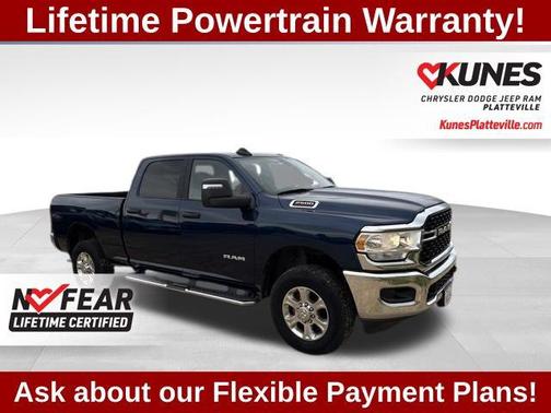 Patriot Blue Pearlcoat 2024 RAM 2500 Big Horn Crew Cab 4x4 6'4' Box