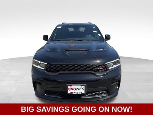 Diamond Black Clear-Coat Exterior Paint 2026 Dodge Durango GT HEMI V8