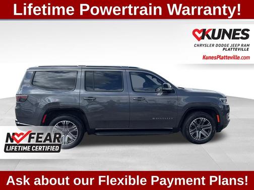 Baltic Gray Metallic Clearcoat 2023 Jeep Wagoneer Series II 4x4