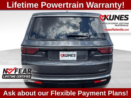 Baltic Gray Metallic Clearcoat 2023 Jeep Wagoneer Series II 4x4