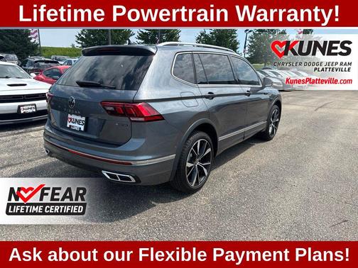 Platinum Gray Metallic 2024 Volkswagen Tiguan 2.0T SEL R-Line 4MOTION