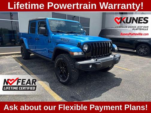 Hydro Blue Pearlcoat 2022 Jeep Gladiator Sport