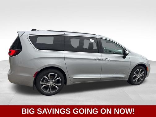2026 Chrysler Pacifica L