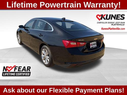 Mosaic Black Metallic 2023 Chevrolet Malibu FWD 1LT
