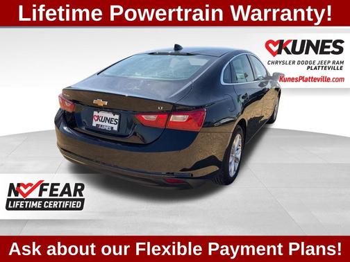 Mosaic Black Metallic 2023 Chevrolet Malibu FWD 1LT
