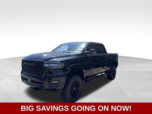 Diamond Black Crystal Pearl-Coat Exterior Paint 2026 RAM 1500 Big Horn/Lone Star
