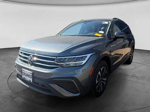 Platinum Gray Metallic 2024 Volkswagen Tiguan 2.0T S 4MOTION