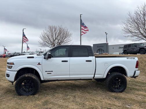 2026 RAM 2500 Big Horn Crew Cab 4x4 6'4' Box