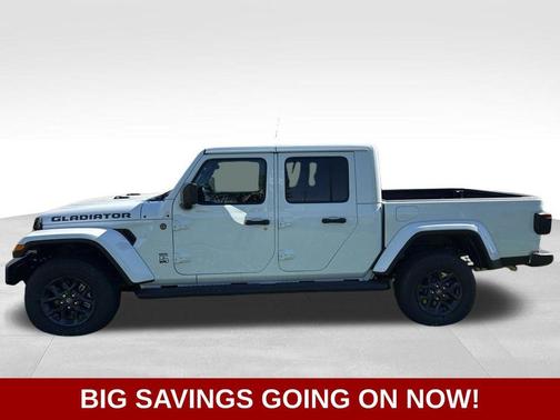 Bright White Clear-Coat Exterior Paint 2026 Jeep Gladiator 85th Anniversary Edition