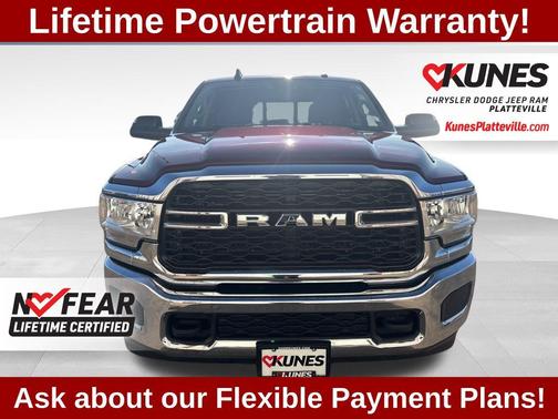 2020 RAM 2500 Tradesman Crew Cab 4X4 6'4' Box