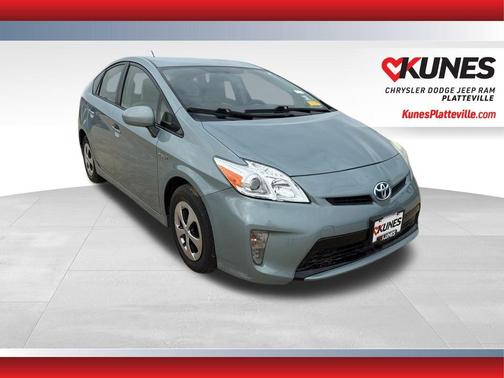 Pearl 2013 Toyota Prius Two