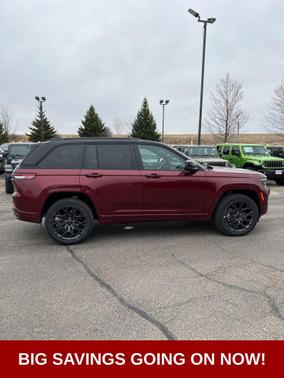 2025 Jeep Grand Cherokee Summit