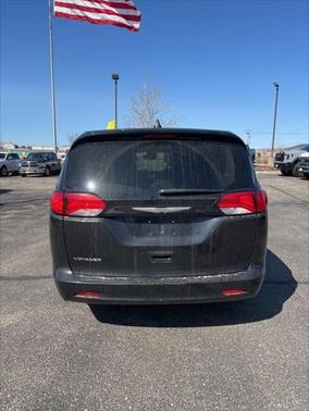 2023 Chrysler Voyager LX