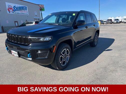 2024 Jeep Grand Cherokee 4xe Trailhawk