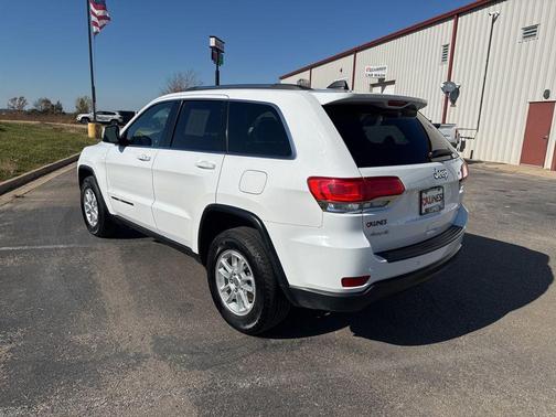 2019 Jeep Grand Cherokee Laredo