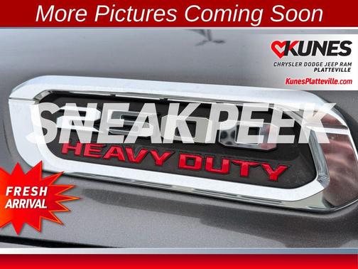 2022 RAM 2500 Big Horn Crew Cab 4x4 6'4' Box