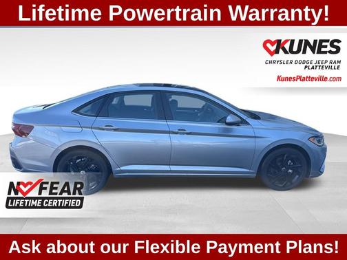 2025 Volkswagen Jetta 1.5T SE