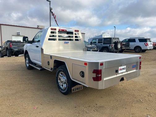 2023 RAM 2500 Tradesman Regular Cab 4x4 8' Box