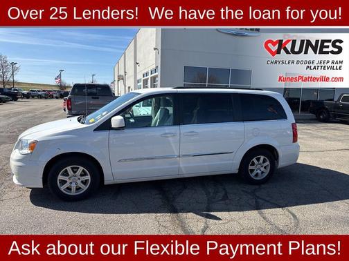 2012 Chrysler Town & Country Touring