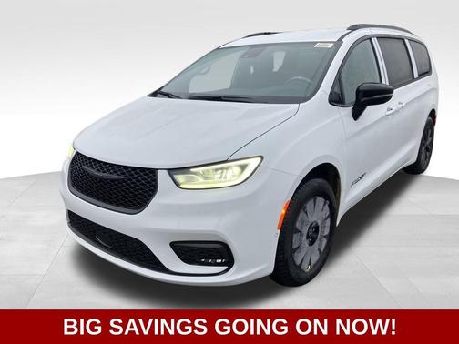 2026 Chrysler Pacifica L