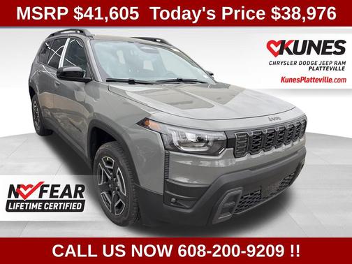 Sting-Gray Clear-Coat Exterior Paint 2026 Jeep Cherokee Laredo 4x4