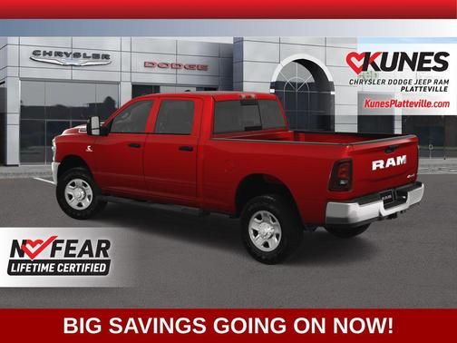 2025 RAM 2500 Tradesman Crew Cab 4x4 6'4' Box