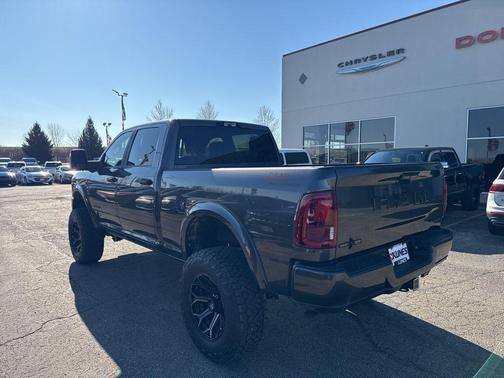 2026 RAM 2500 Big Horn Crew Cab 4x4 6'4' Box