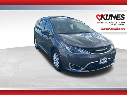 2018 Chrysler Pacifica Touring-L Plus