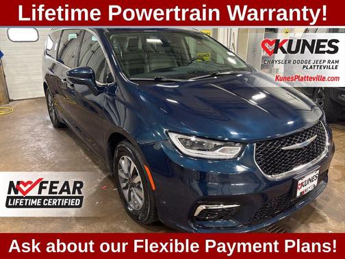 2021 Chrysler Pacifica Hybrid Touring L