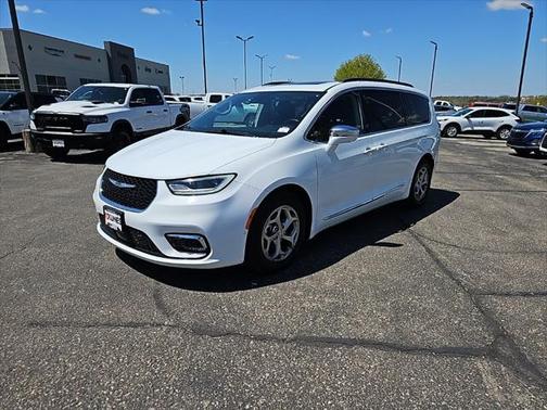 2022 Chrysler Pacifica Limited