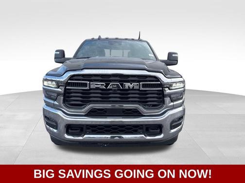 2025 RAM 2500 Big Horn Crew Cab 4x4 6'4' Box