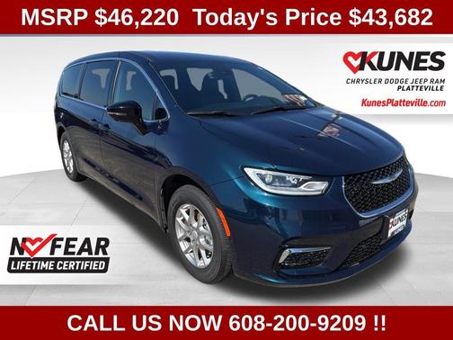 Fathom Blue Pearl-Coat Exterior Paint 2025 Chrysler Pacifica L