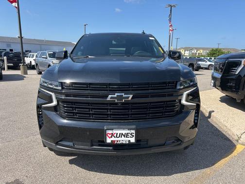 2024 Chevrolet Suburban RST