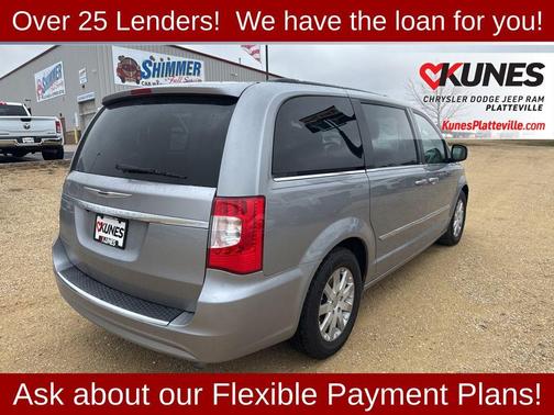 2014 Chrysler Town & Country Touring