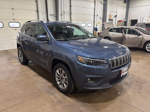 2021 Jeep Cherokee Latitude Lux