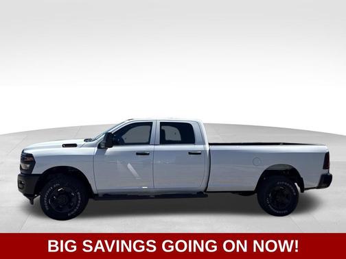Bright White Clear-Coat Exterior Paint 2026 RAM 2500 Tradesman Crew Cab 4x4 8' Box