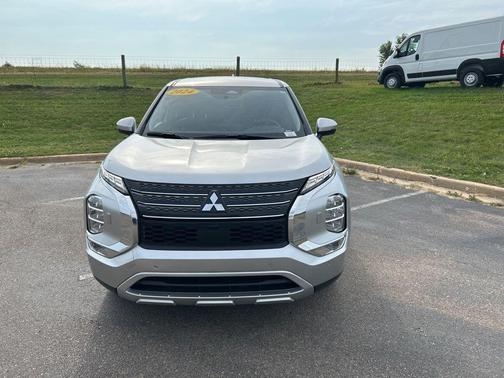 2024 Mitsubishi Outlander SE 2.5 S-AWC