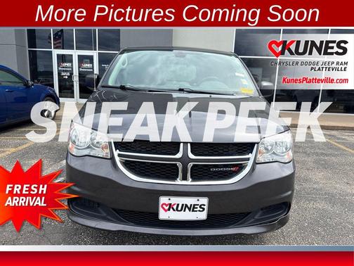 Granite Pearlcoat 2019 Dodge Grand Caravan SE