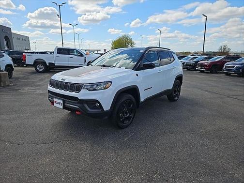 2024 Jeep Compass Trailhawk