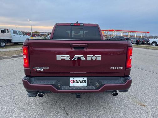 2025 RAM 1500 Big Horn/Lone Star