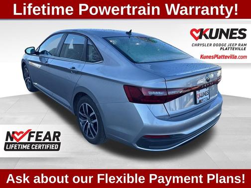 2025 Volkswagen Jetta 1.5T SE