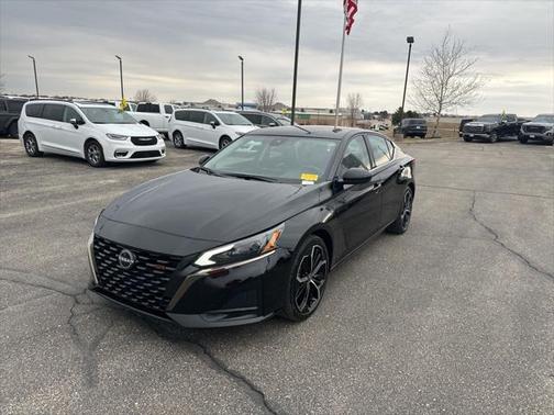 2024 Nissan Altima SR FWD