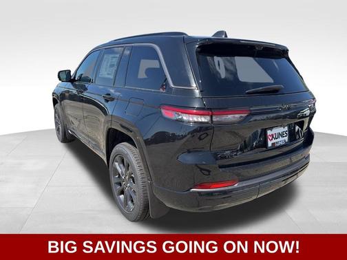 Diamond Black Crystal Pearl-Coat Exterior Paint 2026 Jeep Grand Cherokee Limited