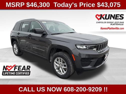 Baltic Gray Metallic Clear-Coat Exterior Paint 2026 Jeep Grand Cherokee Altitude