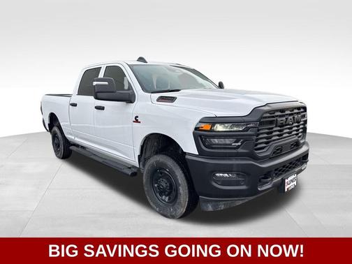 2025 RAM 2500 Tradesman Crew Cab 4x4 6'4' Box