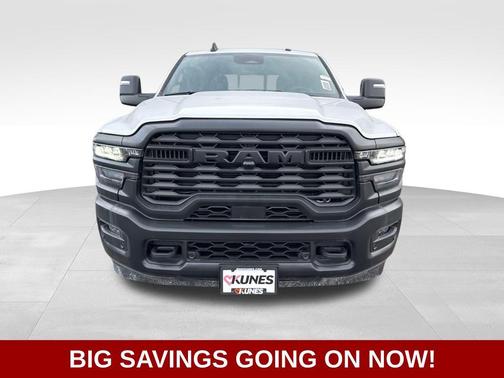 2025 RAM 2500 Tradesman Crew Cab 4x4 6'4' Box